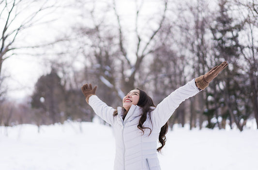 Habit Hack: Seasonal Changes and the Impact on your Skin